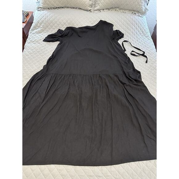 NWT Avenue Women Val Dress Short Button Tab Flutter Sleeve Size 22/24‎ Black - Picture 12 of 16